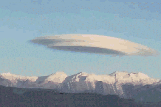 UFO Sightings Near Poles (Top 10 Hollow Earth Evidence)